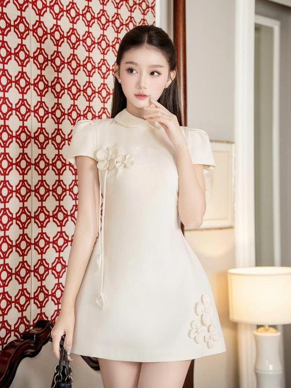 Đầm dự tiệc dáng ngắn tay phồng đính hoa 3D dáng xòe - YUMI DRESS