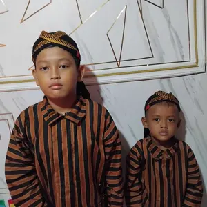 ANAK SAMURAY COKLAT SORJAN + BLANGKON SAMURAY  (WARNA COKLAT HITAM)