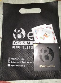 Product Review of Bedak Berl / B erl THREE WAY CAKE from m**y 0
