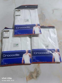 Product Review of (3pcs)Singlet Crocodile  Pria  Katun 801 V./ Kaos dalam  Cowok Putih./kaos dalam  Dewasa Remaja from s**i 0