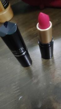 Product Review of Gincu hitam pusam, kalis air, tahan lama from 🌹**ẑ Š**🤫 0