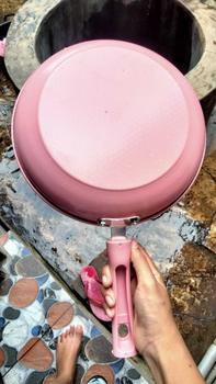 Product Review of Panci Teflon Frypan Marble Enamel / Teflon Frypan Marble Berwarna / Teflon Frypan Enamel Anti Lengket penggorengan anti lengket Kitchenware teflon  serbaguna from d**️ 0