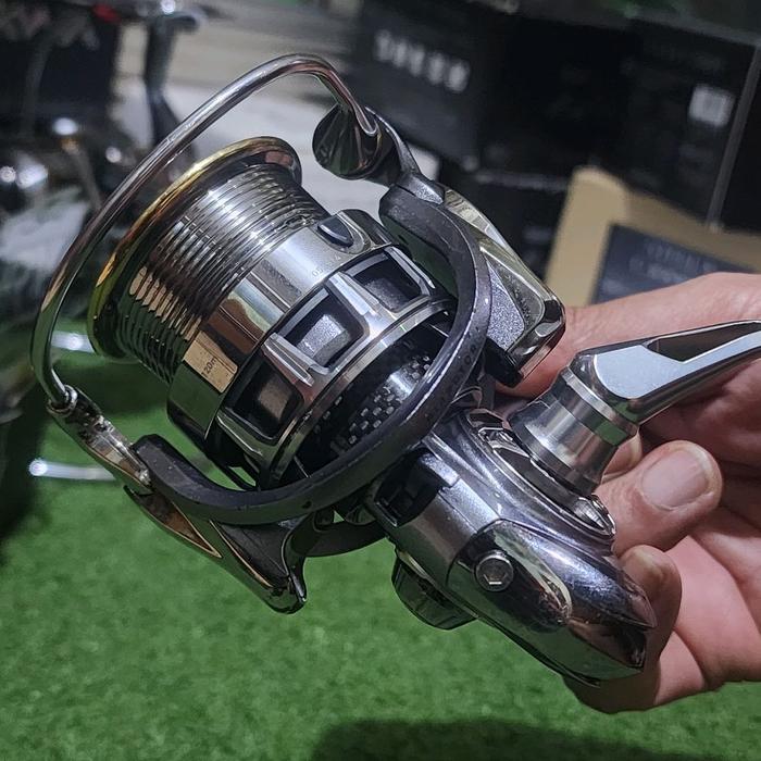 Jual DAIWA EXIST'2012 TIPE 2508PE-H JAPAN 2ND JDM BATANGAN ADA