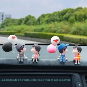 Adorno para auto de diseño de pareja de dibujos animados, 1 par de decoración para tablero, accesorios para el interior del auto para regalos para chicas