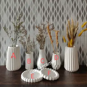 VASE/VAS BUNGA NORDIC AESTHETIC MODERN