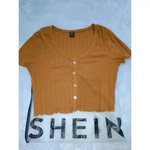 Kaos wanita untuk (PU) shein