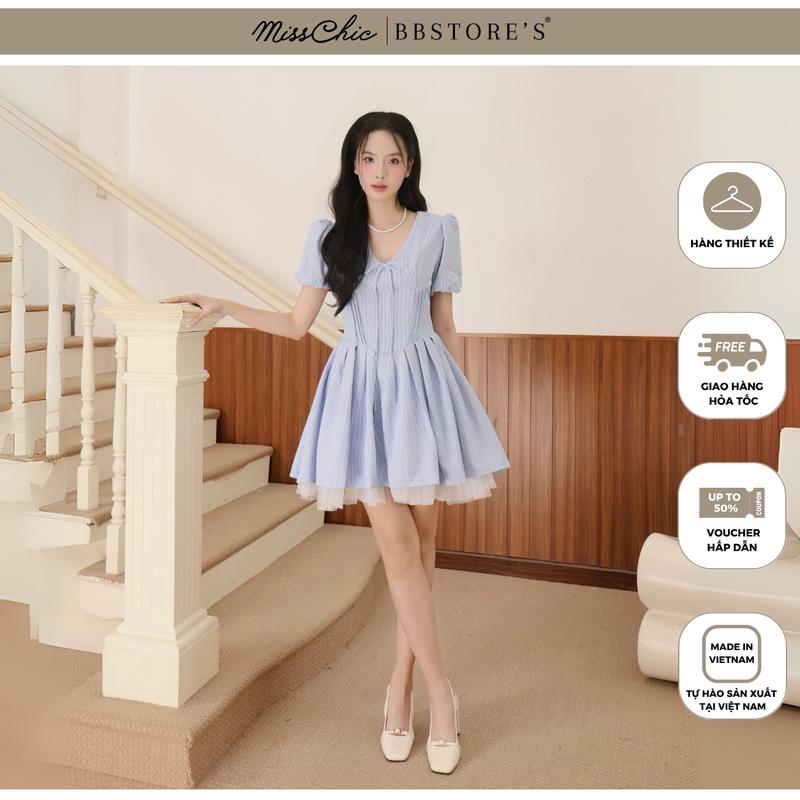 [MissChic by BBSTORE'S] Đầm Xòe Dạo Phố Ngắn Ford Sọc Xanh Cổ V Tay Phồng - D4148B