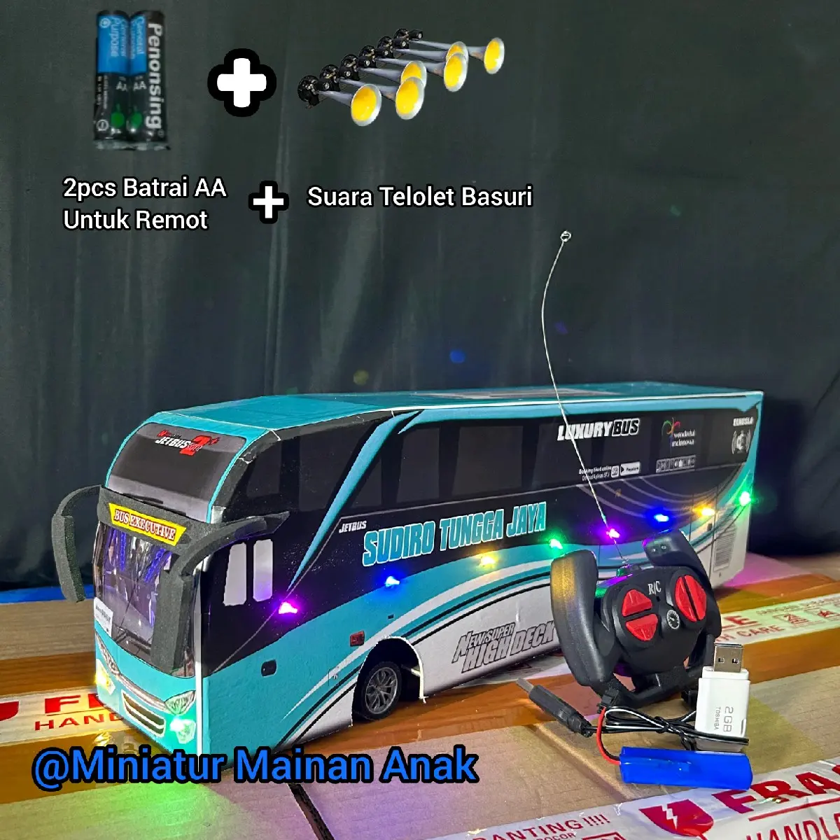 Bus Telolet Basuri Sudiro Tunggal Jaya Remot Control
