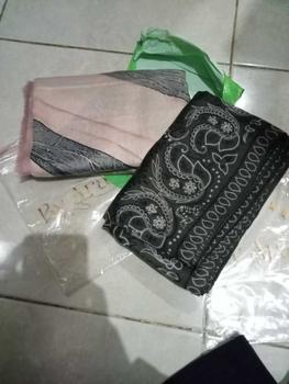 Product Review of Nisa Scarf Pashmina Motif Import Bahan Katun Viscose from a**✨ 1