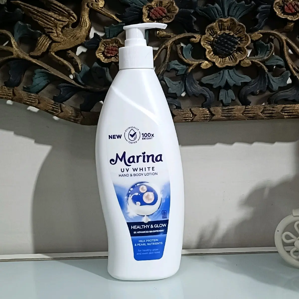 Marina Hand Body Lotion UV White 350 ml - Healthy & Glow Ready Vitamin Mencerahkan Kemasan Pump Tubuh Tangan Melembutkan Handbody