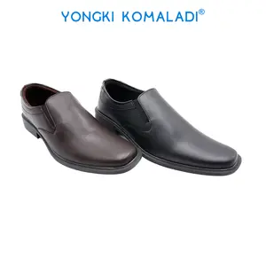 YONGKI KOMALADI PANTOPEL OL-EUS-1502