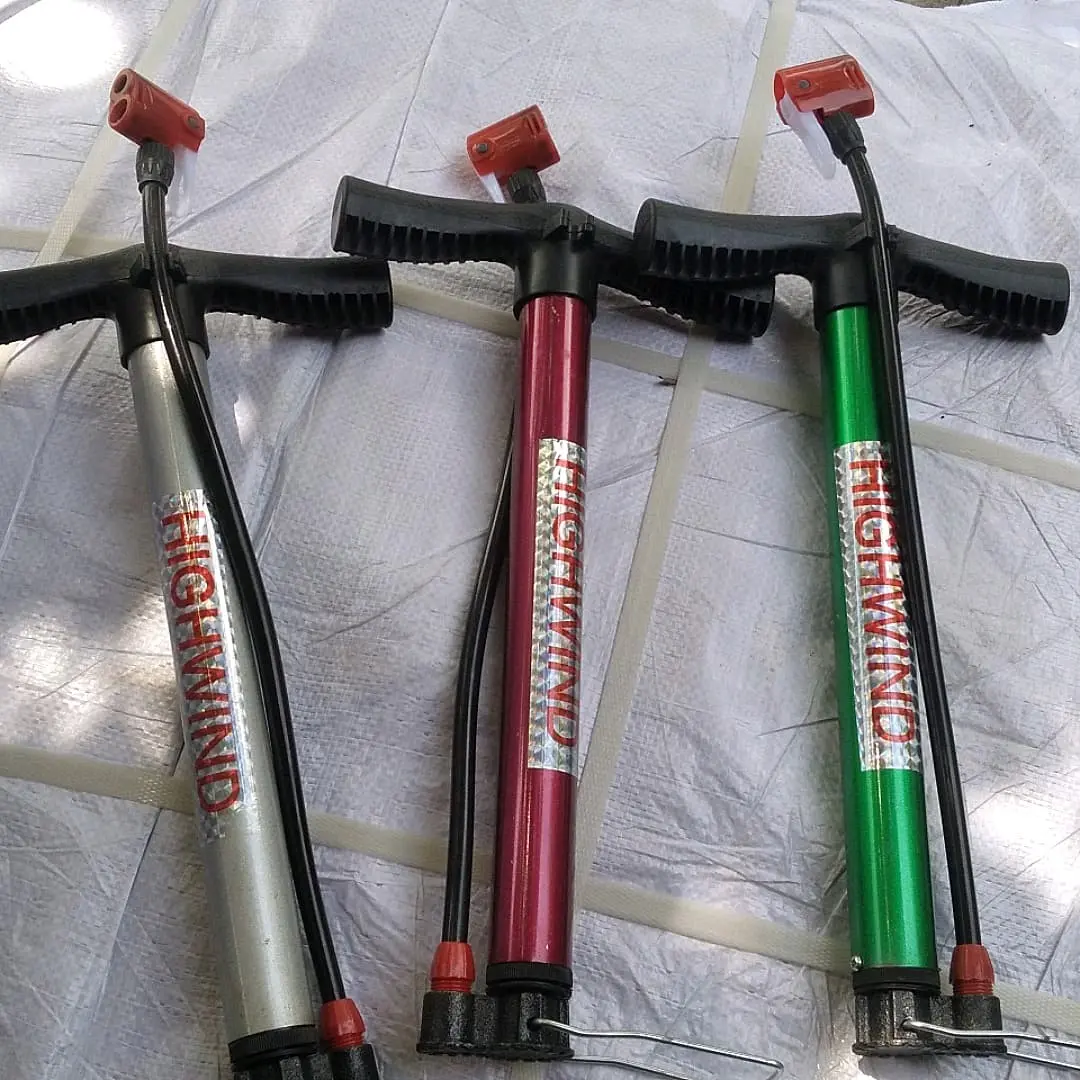pompa mini 30 cm untuk sepeda dan motor merk HIGHWIND