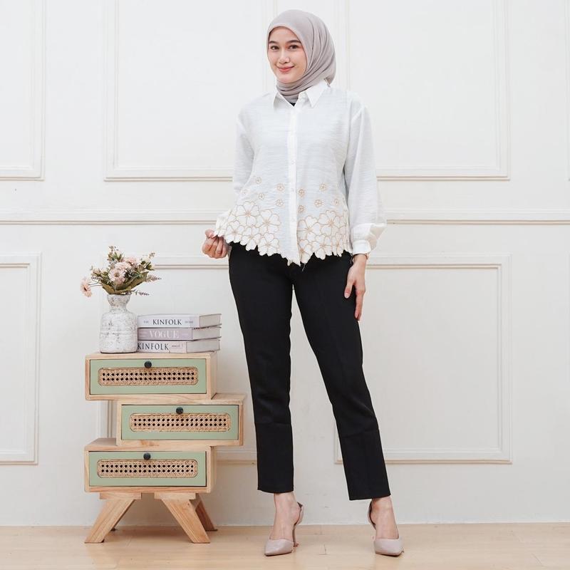 Opnaisel series Kemeja Bordir Sabrina / Blues Bordir Model Kerah Bahan Polo Linen 8