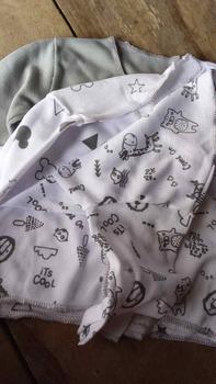 Product Review of PAKET LENGKAP 39 PCS BAJU BAYI NEWBORN BARU LAHIR BAHAN KATUN LEMBUT TERLARIS SNI Parsel from R**A 3