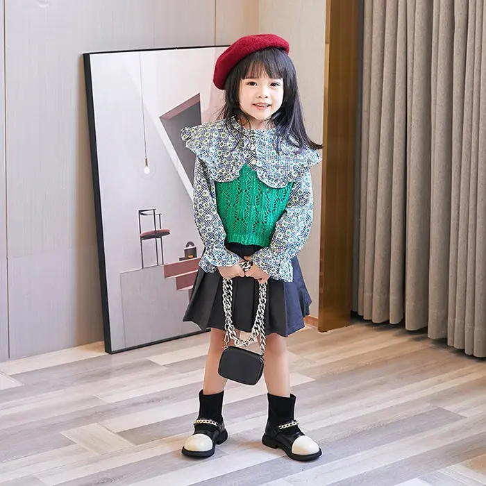 Sepatu Boots Anak Perempuan Beludru Rantai Import Premium Murah (SS178) 6