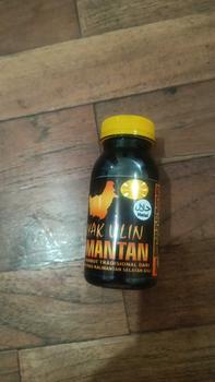 Product Review of Minyak Buah Ulin Khas Kalimantan isi 60 ml penumbuh rambut/ menghitamkan rambut Hitam Melebatkan Rontok Memanjangkan Penghitam herbal from c**s 0