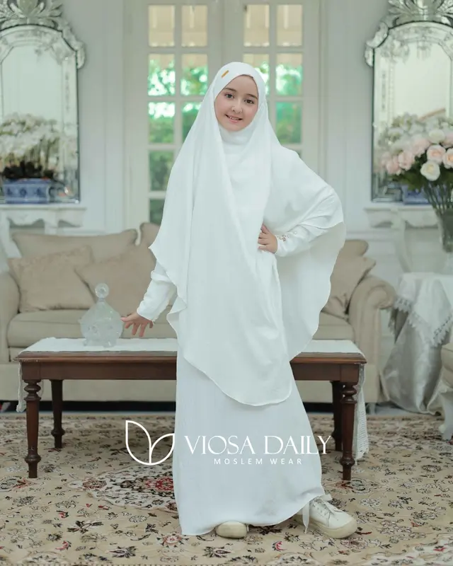 MEDINA KIDS Abaya Anak Perempuan Set Hijab Syar'i Usia 7 - 12 Tahun 4