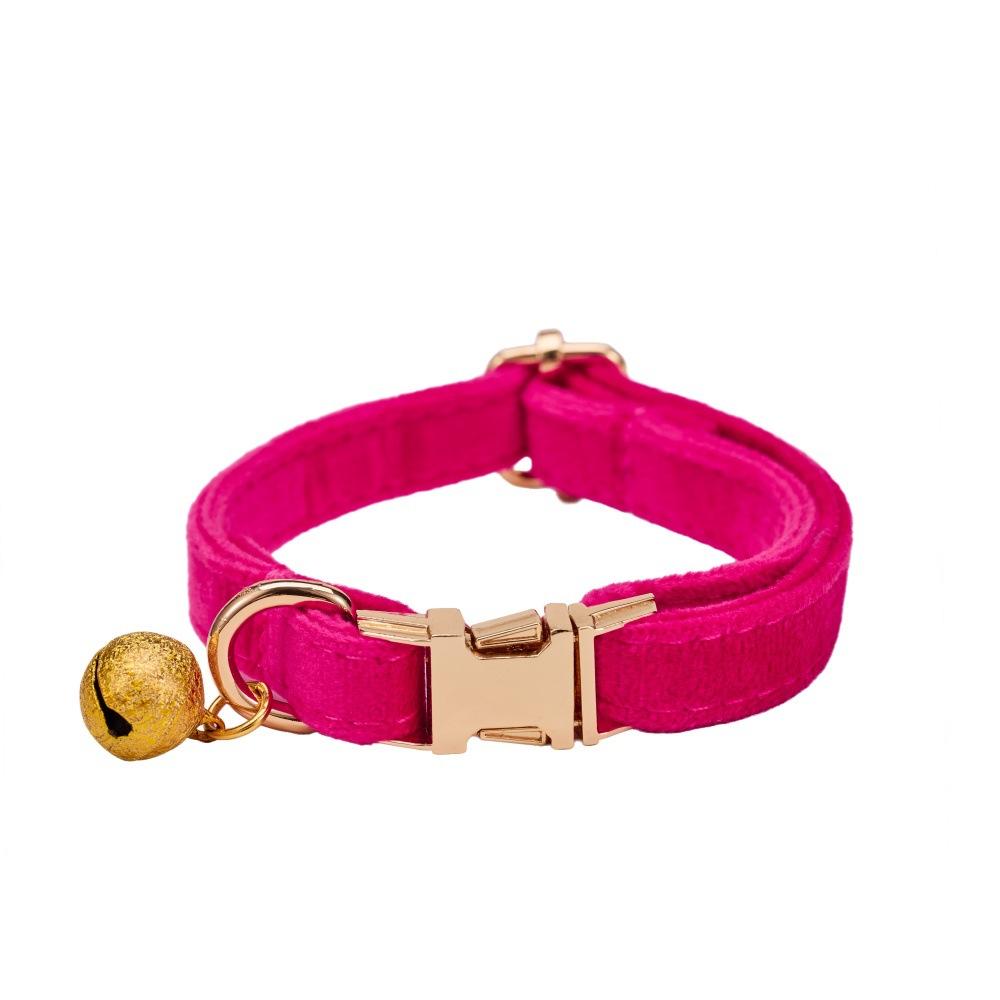 Collar Kucing Velvet Soft dengan Lonceng Emas & Buckle Ajustable | Soft Velvet Cat Collar with Gold Bell & Adjustable Buckle
