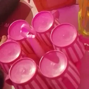 Stand Glass Torres (1 bh) + Cangkir Monalisa (6 bh)