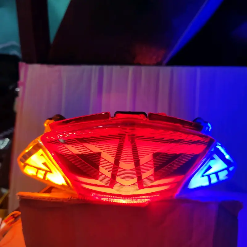 STOPLAMP REVO FI INJEKSI CUSTOM SEIN RUNNING SENJA WOLCOME PNP REFLEKTOR TINGGAL COLOK STOPLAMP REVO DANA PELAJAR 2