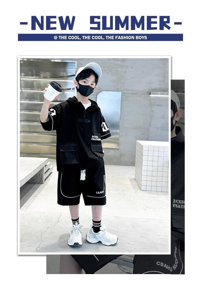 Product Introduction of Set Đồ Trẻ Em Cá Tính 2025 - Áo Hoodie Tay Ngắn + Quần Short Form Rộng | Size 120-180 10