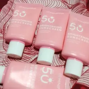 MINIPINK Brightening Sunscreen SPF50 PA+++ 40ml Face & Body Sunblock UV Protection Lotion Tubuh MP029