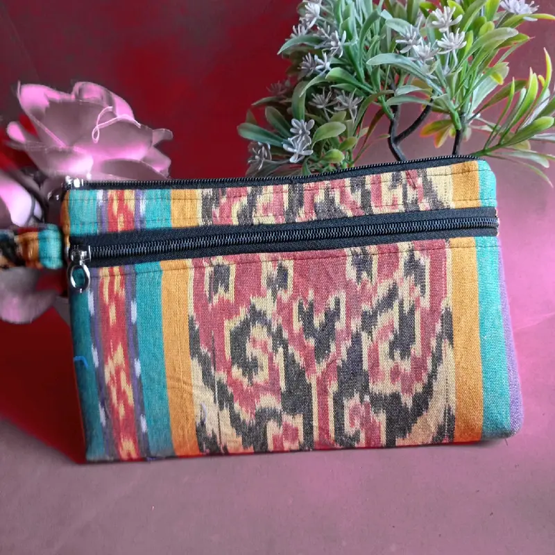 DOMPET WANITA 2 RESLETING TENUN ETNIK TORAJA.NTT 0