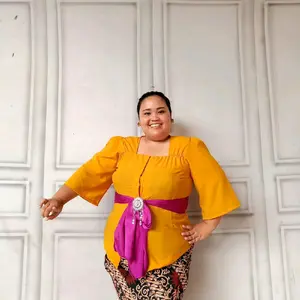 Kebaya Moscrep Jumbo Sabrina Tangan Lonceng