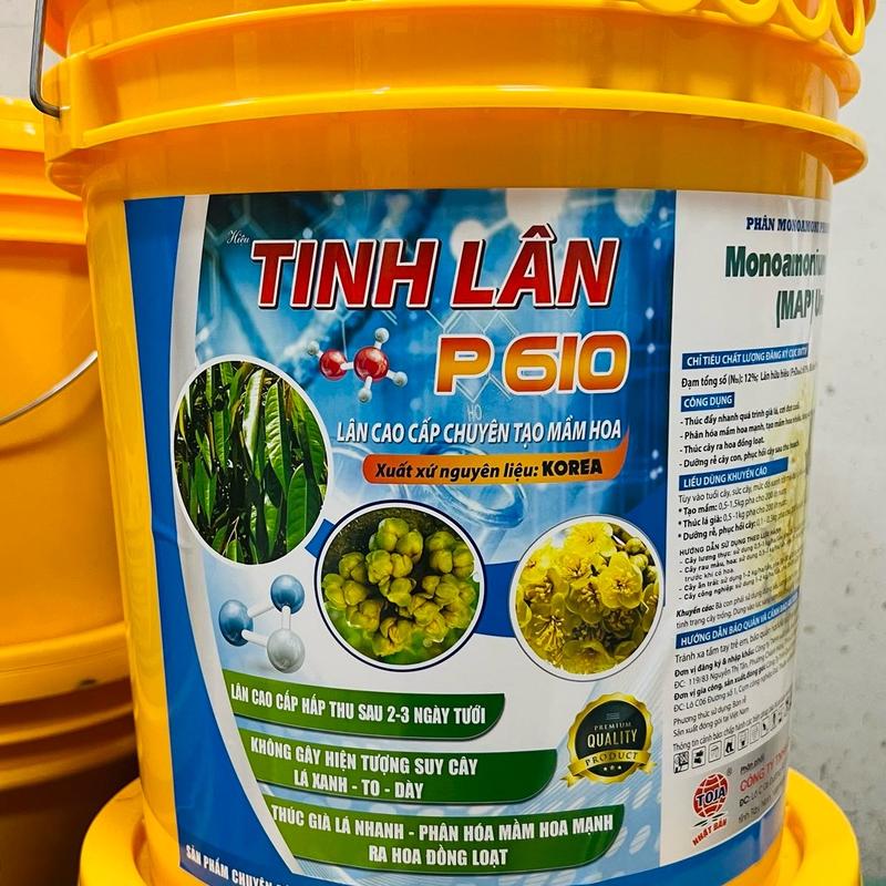 Xô Phân Bón Tạo Mầm Hoa P600. Chuyên Tạo Mầm Hoa Thúc Ra Hoa Đồng Loạt. 1 gốc rải từ 300-500gram, Sử Dụng Từ 1-2 Lần Lúc Lá Lụa Để Tạo Mầm Hoa.