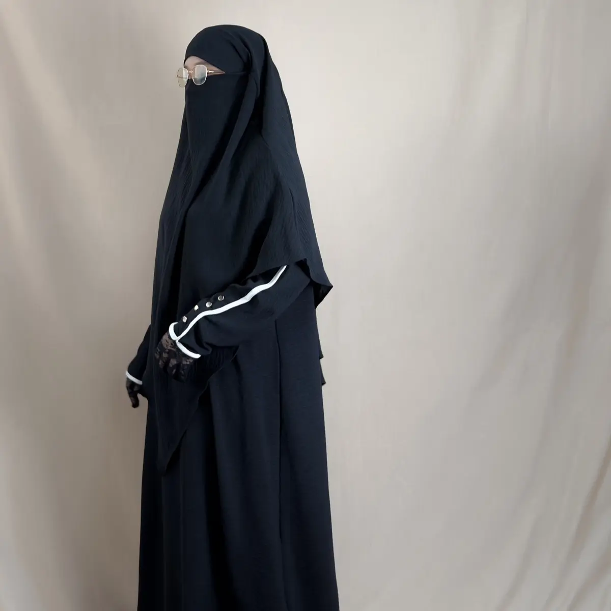 MIRA BASIC ABAYA AND KHIMAR SET