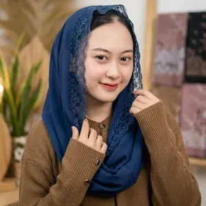 By_Qio Superpremium Hijab Instan Renda Ayu Yeni Wahid Bahan Ceruty Premium Nyaman Dan Elegan Cocok Untuk Berbagai Kesempatan