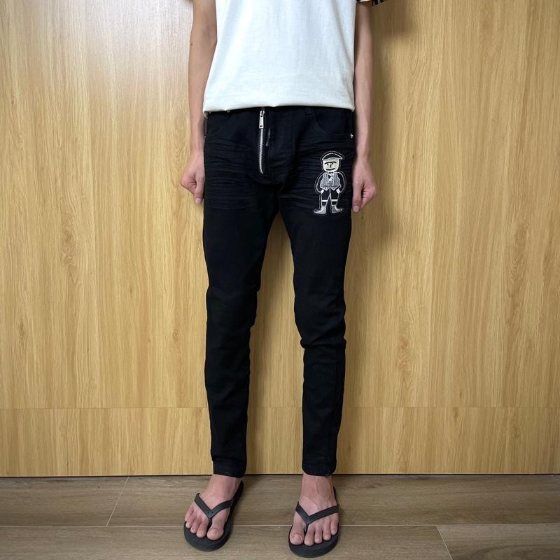 Quần jean nam đen mix khoá ria may thêu logoo hình boy phố neww host 2025