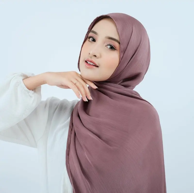 JACE-PASHMINA SILK CRADENZA Credenza Polos Premium Malay Silk Texture Shawl Rayya Satin Glossy Cardenza Jahit Tepi 6