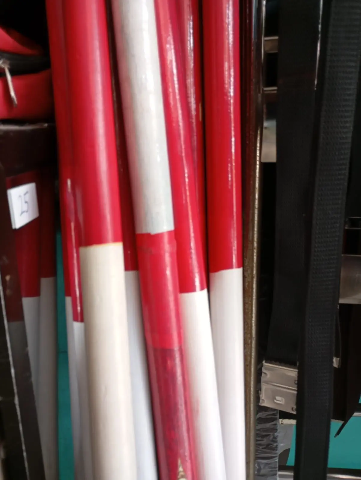 TONGKAT PRAMUKA MERAH PUTIH