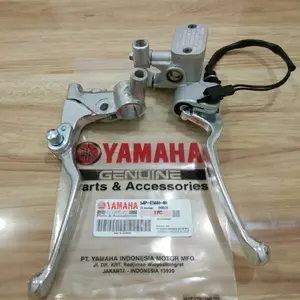 Master Rem Atas Assy Depan Mio J 54P Mio M3 X-Ride Mio Soul GT Mio Z Mio S Mio New Mio GT Mio 125 Mio Gear Xeon Fino Rumah Minyak Rem Assy Depan Mio J Dudukan Rumah Handle Mio J Handle Kanan Mio J Handle Kiri Mio J Dudukan Spion Kiri Mio J Xeon