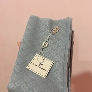 Hijab Buckle Scarves motif