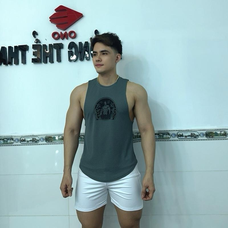 áo balỗ kiểu dáng thể thao ôm body gym đẹp 2