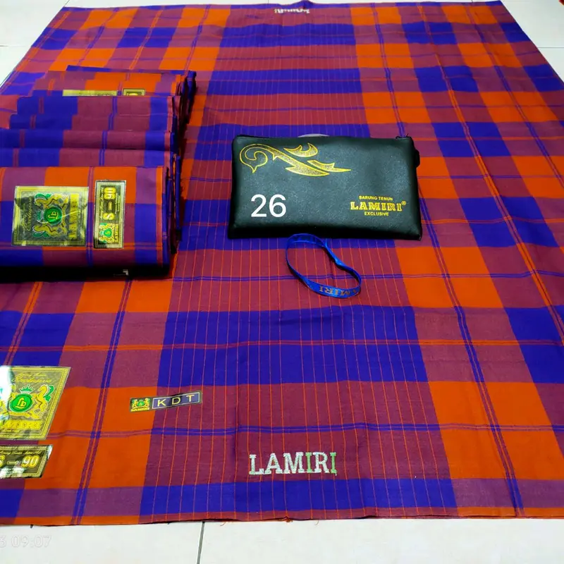 SARUNG LAMIRI KDT TERMURAH HALUS  Lembut motip Kotak Dua tropong  sandur madura rayon premium Muslim Santri Nyaman di pakai bayar di tempat Pria 5
