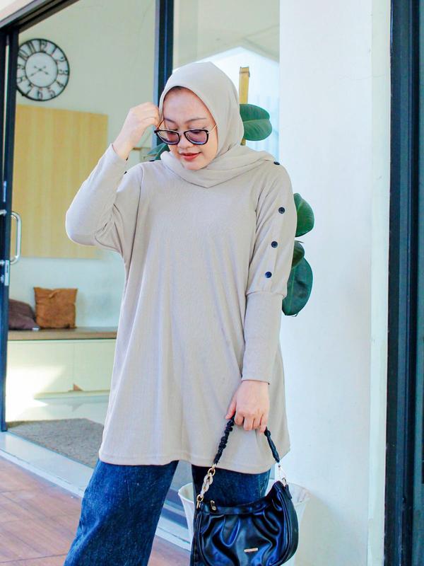 By-BALQIS - Auliya Blouse Batwing Blus Atasan Wanita Jumbo Variasi Kancing 4