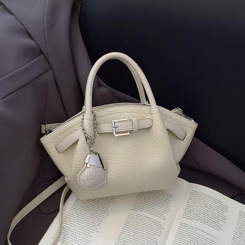 Túi Xách Tay Đeo Chéo, Thời Trang Sang Chảnh Lịch Sự Phong Cách Hàn ( quà tặng móc treo)