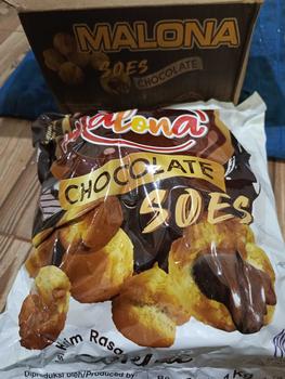 Product Review of COD Soes Coklat Cokelat/strawberry/ 500g/1kg /Update kemasan terbaru / merek baru/Malona/ mix rasa/halal Kue Sus Kering Isi soes coklat lumer 1 kgr Enak Murah （Cemilan keluarga, cocok untuk dewasa dan anak-anak） Chocolate Food Makanan Snack Manis from W**i A**f 1