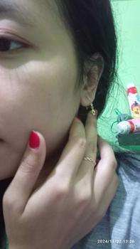 Product Review of Anting Emas Delvia Flower Gold 10K Semar Nusantara from W**u 0
