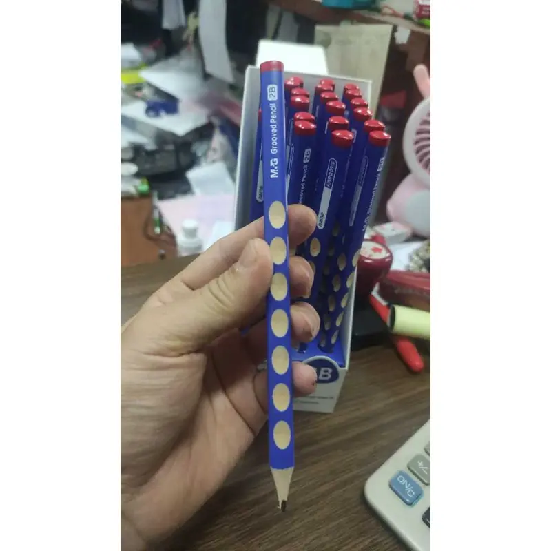 [Pensil 2B Jumbo] M&G jumbo grooved Pencil triangle Easy Start Ergonomic Hole Design 2B 8