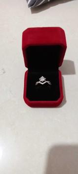 Product Review of OS2-R29 Cincin Wanita Permata Shiny Jewelry Garansi 1 Tahun Free Box COD Perhiasan Aksesoris Gift Anniversary Pacar Pasangan Cewek Cewe Kado Istri Ulang tahun Anti Karat Luntur High Quality Grade VVS1 5A Original Store R29 from m**a 0