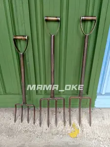 Garpu Tanah Baja Ulir / Garpu Injak