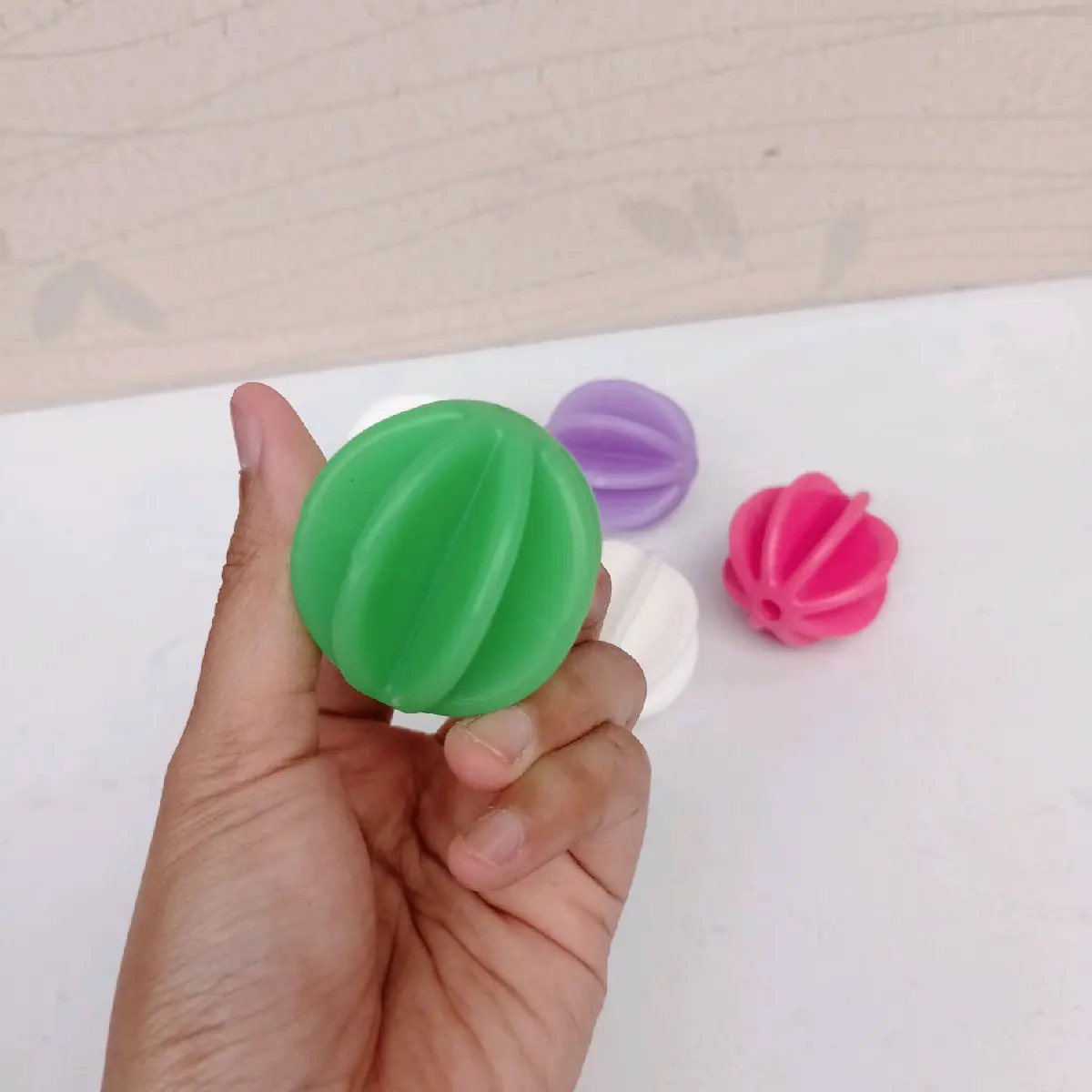 Bola Shaker Plastik Mixer Pengaduk Botol shaker Anti Gumpal