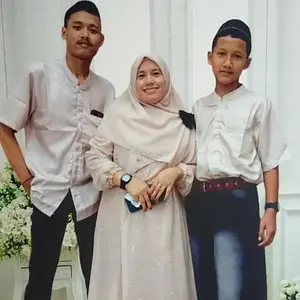 CETAK FOTO PAPAN MDF FRAME MINIMALIST UKURAN 20X30/10R / CETAK FOTO VIRAL / CETAK FOTO PLUS BINGKAI