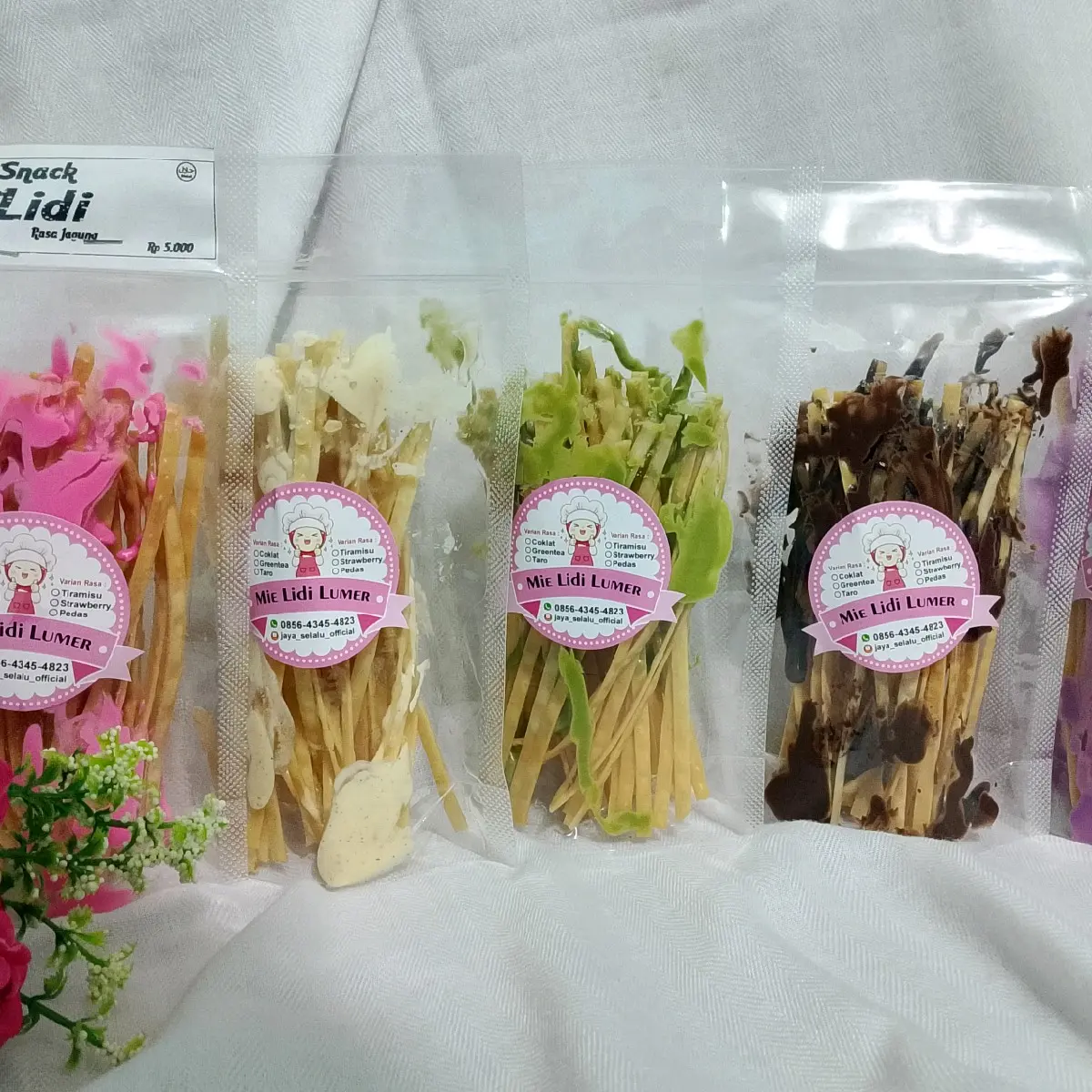 MIE LIDI COKLAT LUMER KEMASAN PLASTIK POCH Cemilan Chocolate Manis Food Snacks Camilan Susu cokelat & cemilan coklat