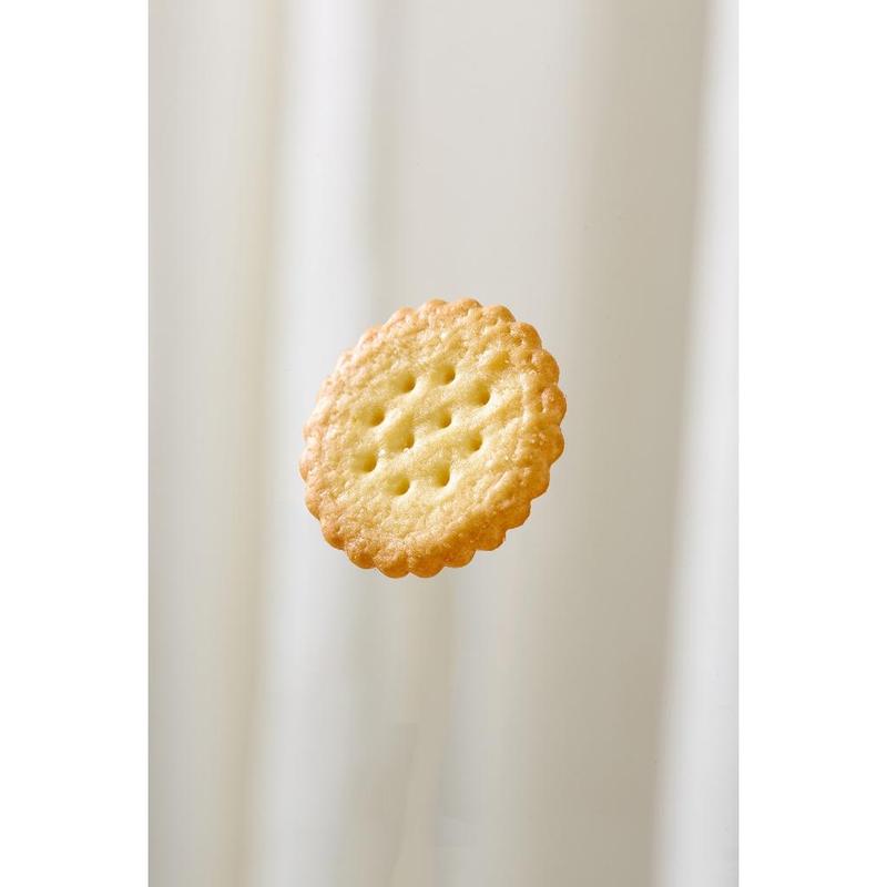 Product Introduction of 【HALAL】Lianggui 【Beli 50 pcs Gratis 50 pcs】Seasalt Biscuit Best Seller Enak Cemilan Pengganti Sarapan Kue Kering Renyah Gurih Cemilan Tepat Saat Buka Puasa! Cocok untuk Dinikmati Bersama Keluarga! Biskuit Makanan 42
