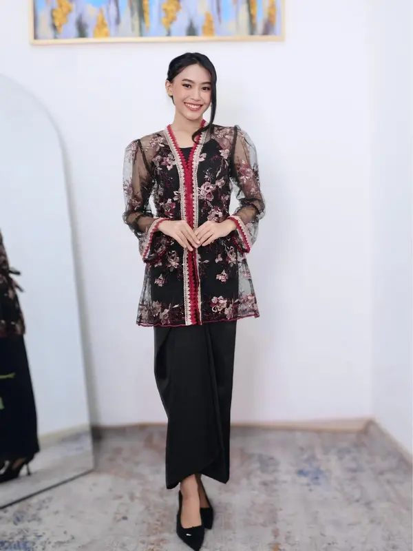 Elnisha Boutique - Outer Dahlia (Outer Modern Wanita Kekinian Kebaya Modern Tunangan Kebaya Lamaran) 4